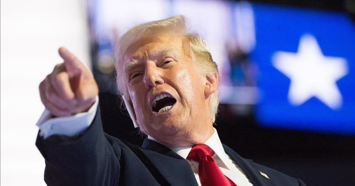 Woedende Trump bars uit teen konserwatiewe kommentators
