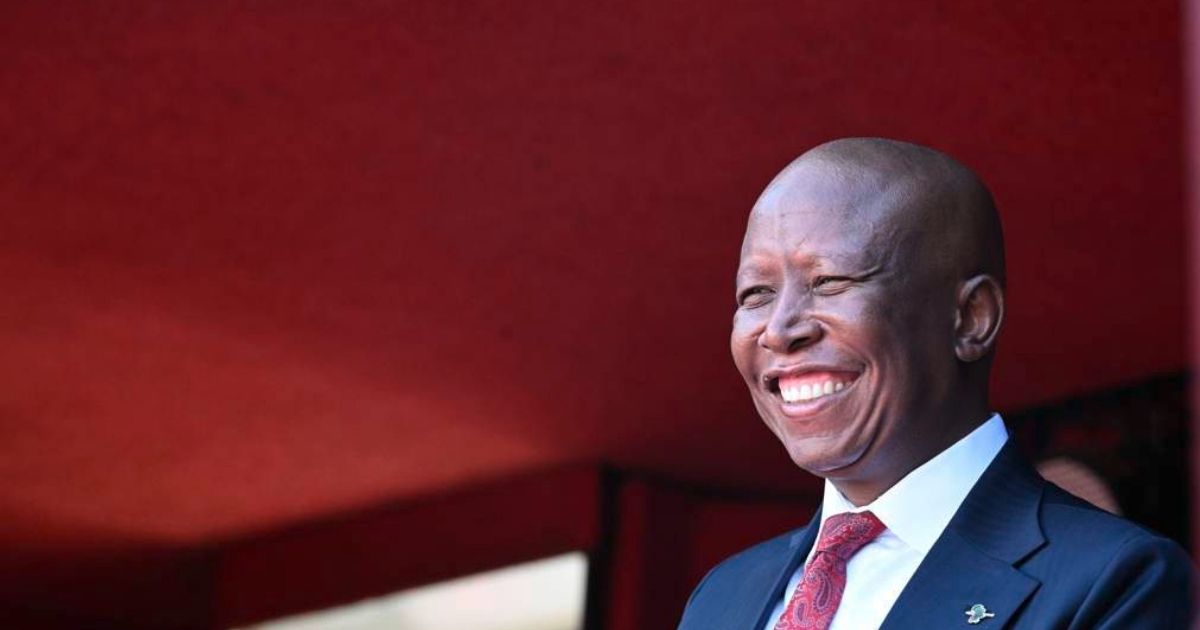 Malema beskuldig landdros van “rassisme” en dreig aanklaer