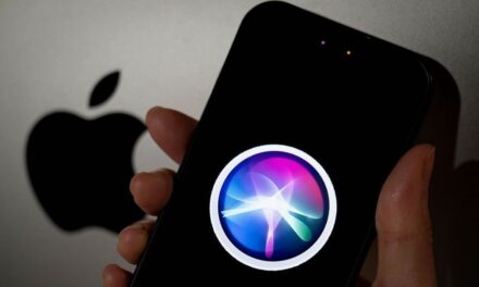Apple skik ná advertensie oor “verbeterde Siri”