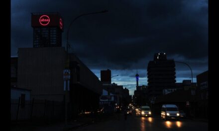 Redes hoekom JHB se krag op die rantjie is om af te sny
