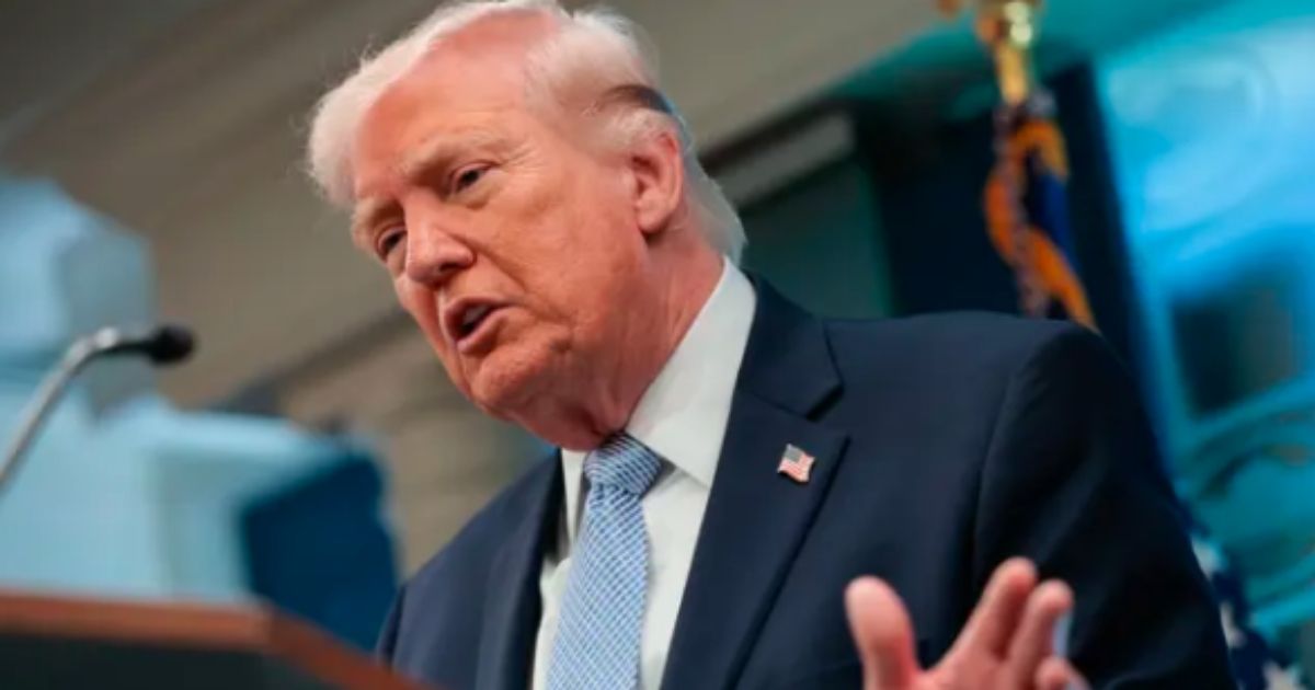 Trump sê Israel en Hezbollah stem in om gevegte te staak