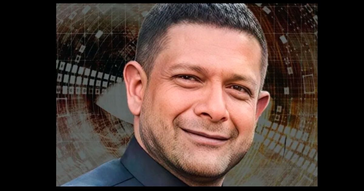 Generaal-majoor Feroz Khan veg om sy lewe nadat hy gisteraand geskiet is