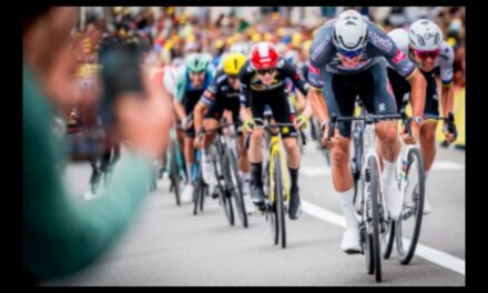 Frankryk verbied toeskouers by derde skof van Tour de France