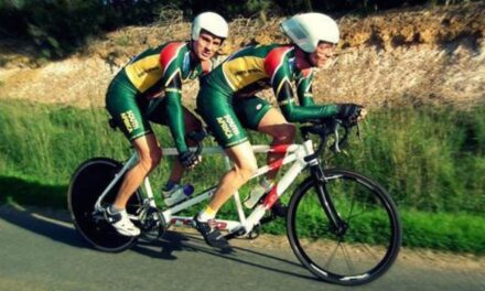 Blinde ultra-atleet pak 750 km-uitdaging vir R1 miljoen