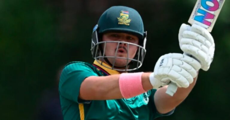 Pretorius breek Gayle se T20-wêreldrekord met 188 lopies