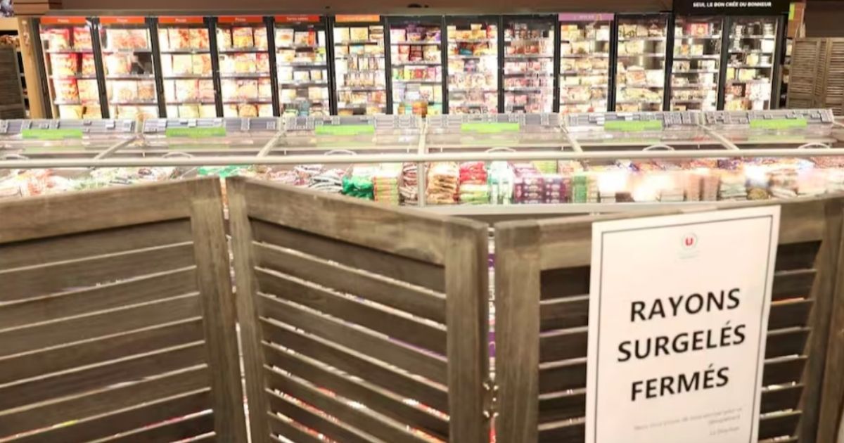 Honderde yskaste in Franse supermarkte deur kuberaanval getref